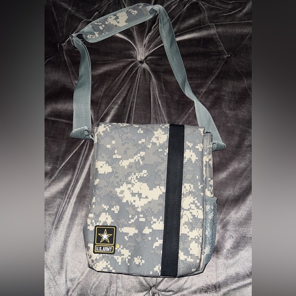 Bags Us Army Camo Laptop Bag Poshmark